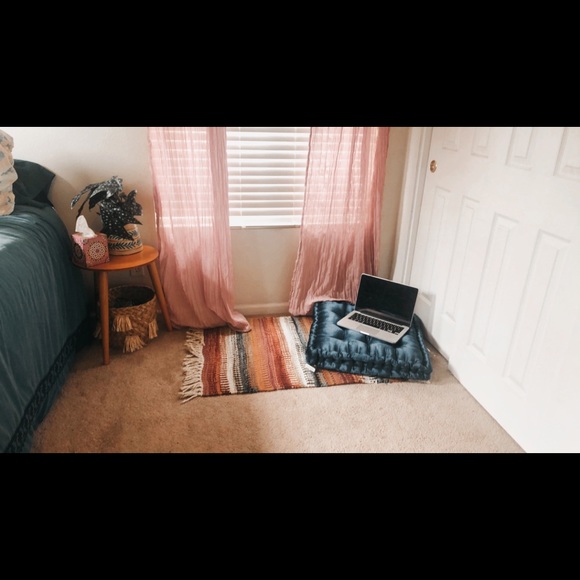 Curtains - Picture 2 of 4